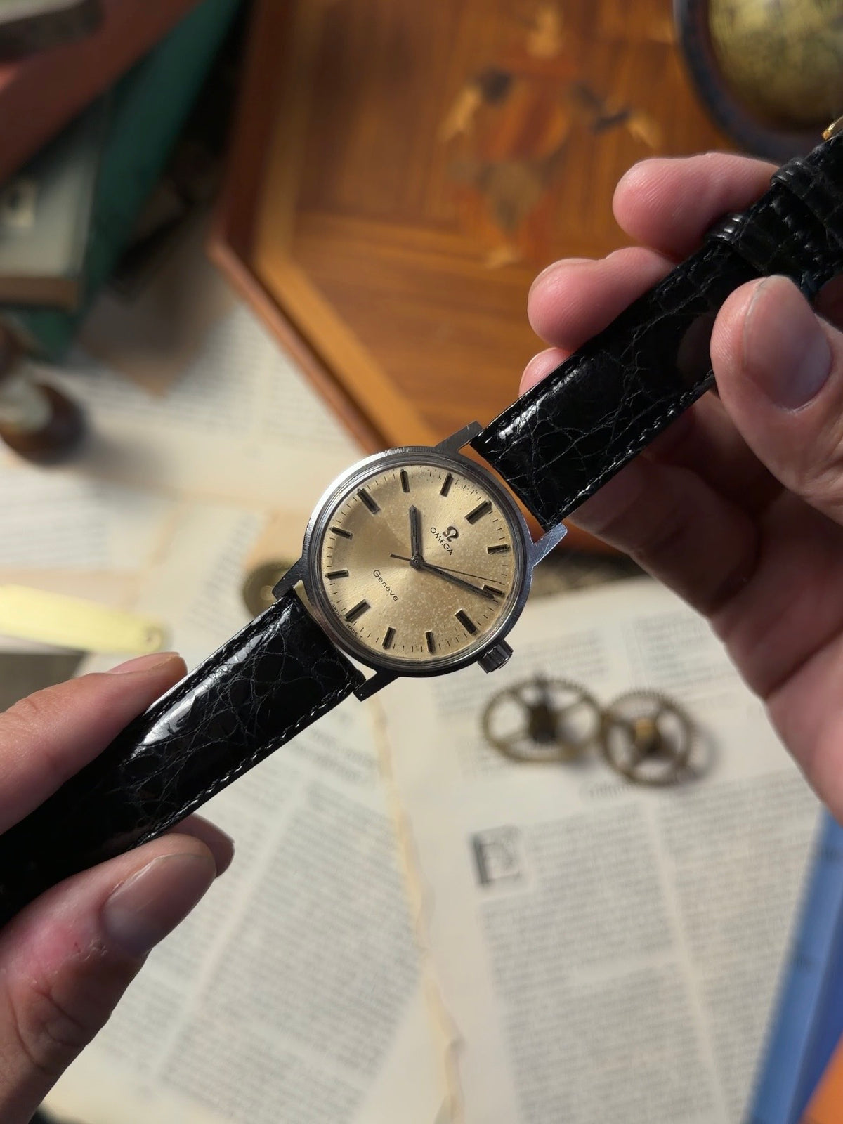 OMEGA Genéve “PATINA DIAL” 1970s
