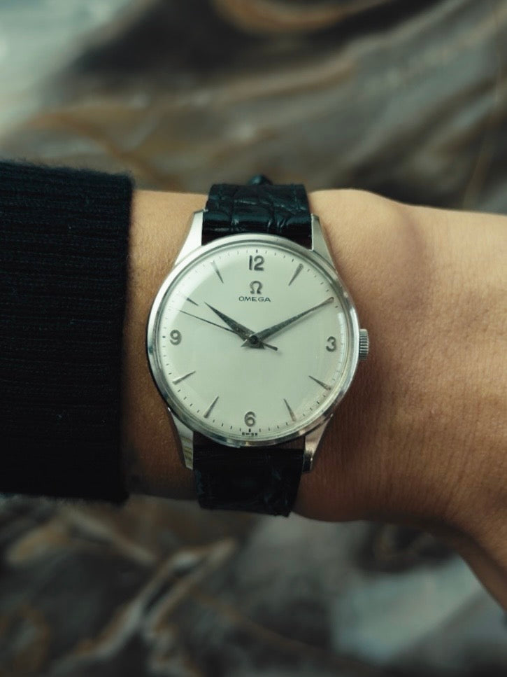 OMEGA "Quarter Arabic" Silver Dial 1950s