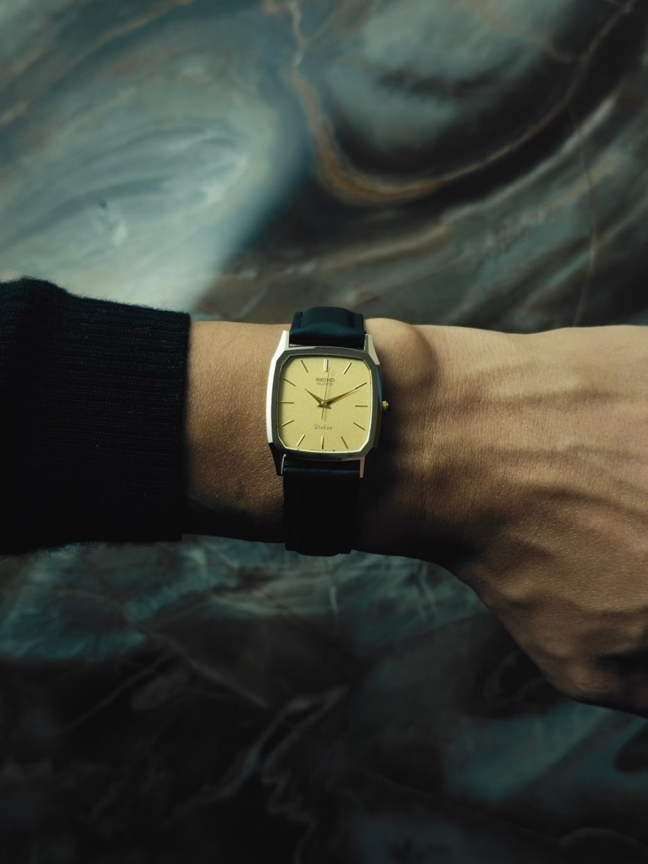 SEIKO Dolce Golden Textured Dial Quartz 1983｜セイコー ヴィンテージ時計 - 2