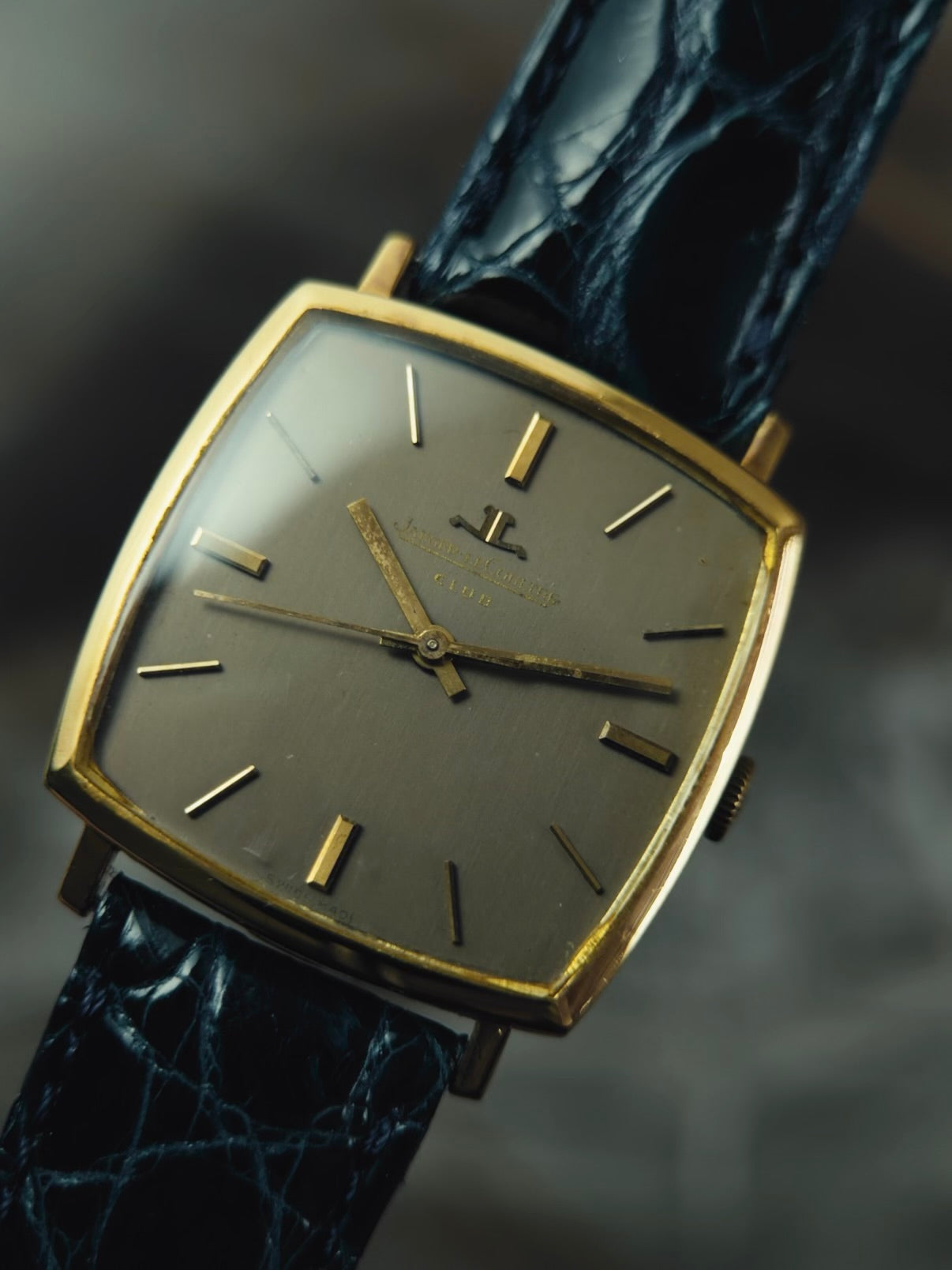 Jaeger-LeCoultre  18K Yellow Gold LECOULTRE CLUB