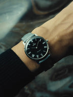 OMEGA Genève "Midnight Roman" Black Dial 1970s｜オメガ ヴィンテージ時計 - 3