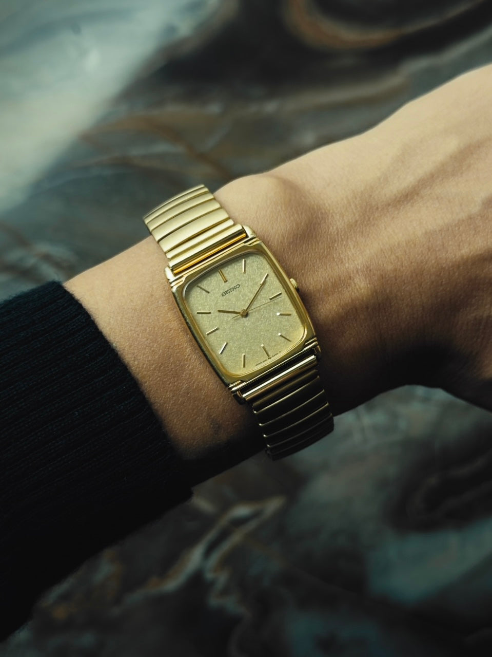 SEIKO Square Gold Textured Dial Quartz 1987｜セイコー ヴィンテージ時計 - 3