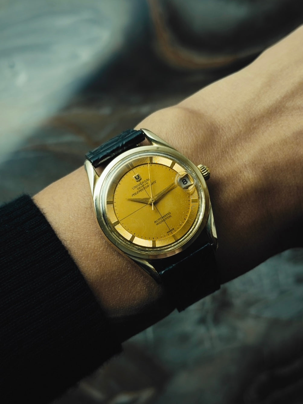 UNIVERSAL GENÈVE Polerouter Date "Golden Horizon" Dial 1960s｜ユニバーサル・ジュネーブ ヴィンテージ時計 - 3