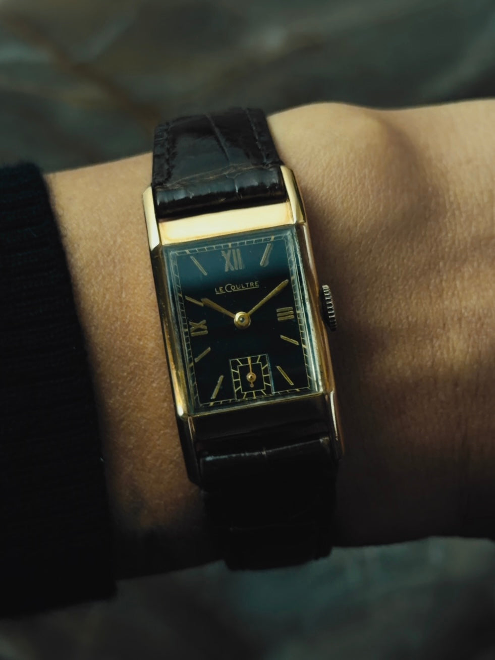 LECOULTRE 14K Solid Gold "Black Roman" 1940s｜ルクルト ヴィンテージ時計 - 4