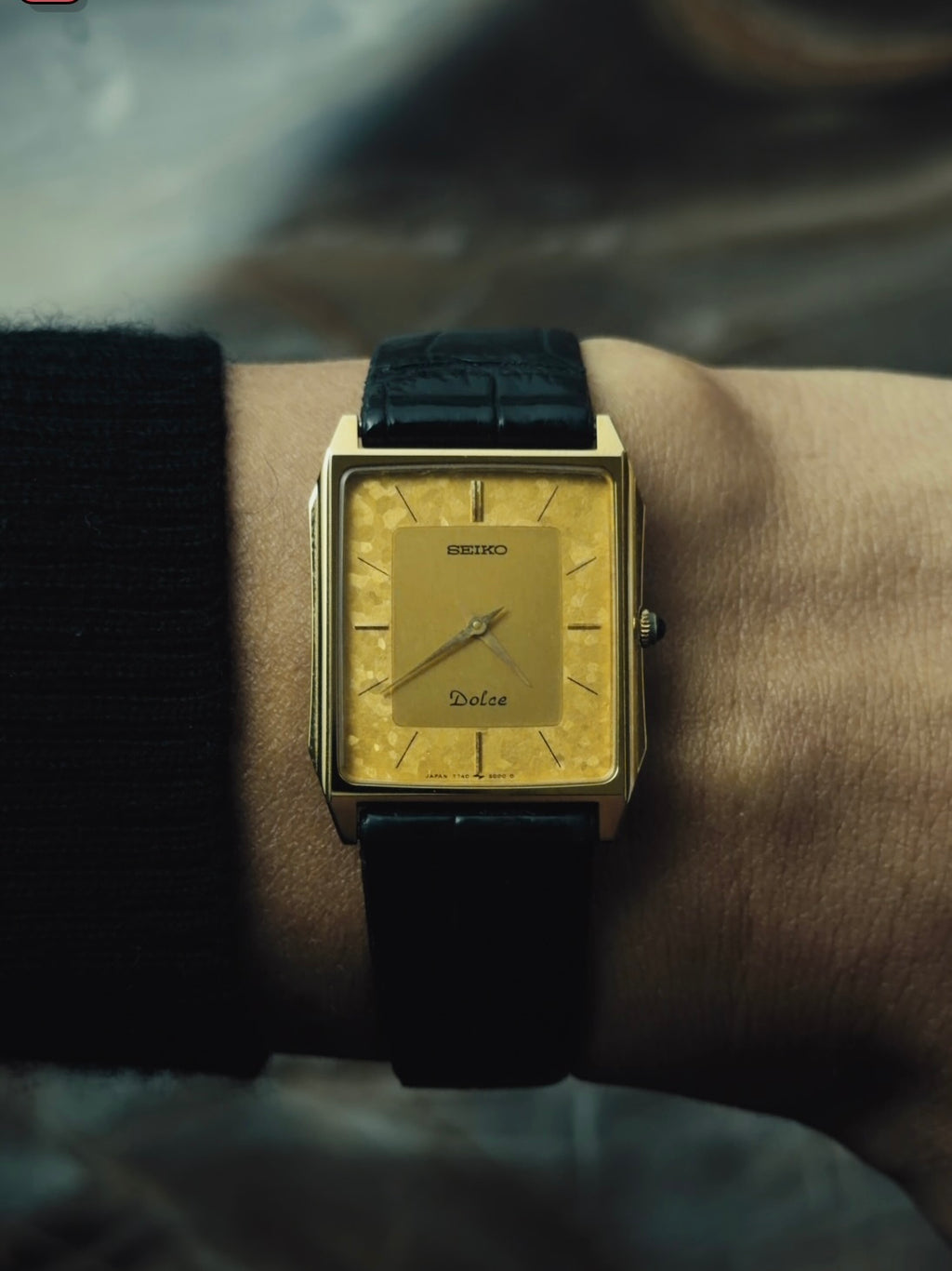 SEIKO Dolce Gold Textured Dial Quartz 1986｜セイコー ヴィンテージ時計 - 4
