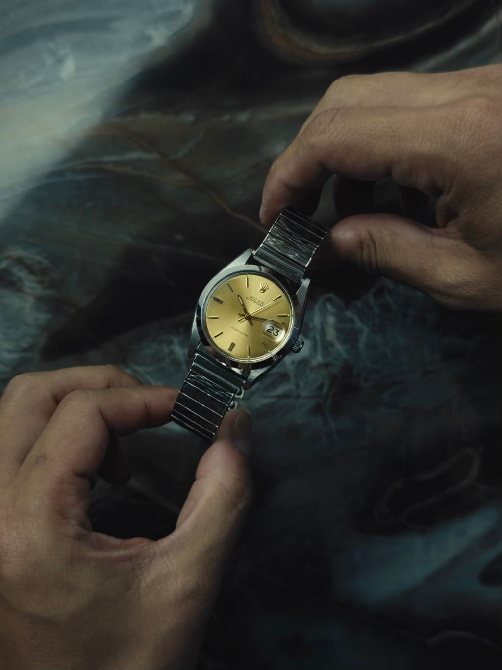 ROLEX 6694 Oysterdate Precision ”Gold Dial” 1966s