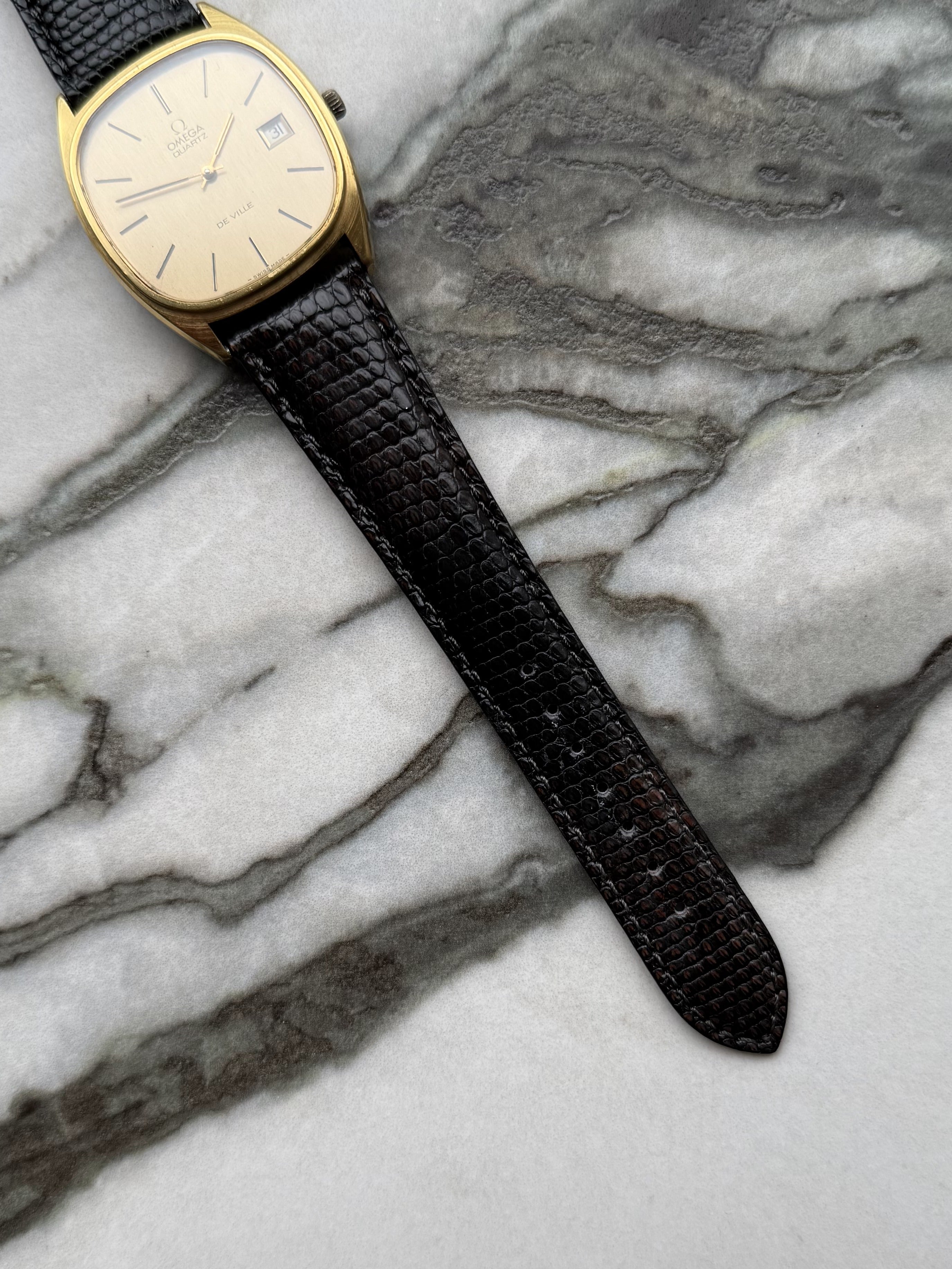 OMEGA De Ville Cushion Case Quartz 1977