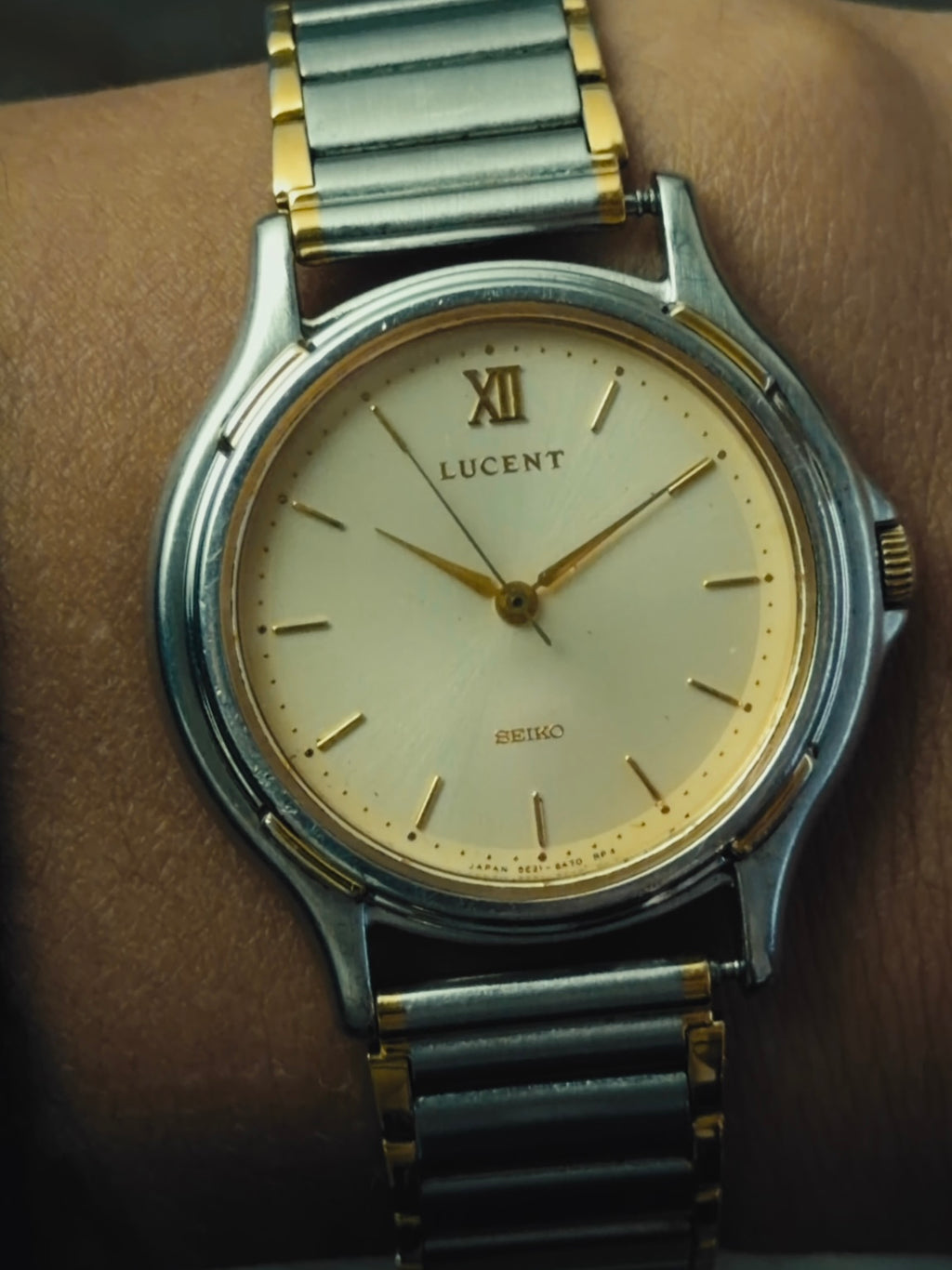 SEIKO LUCENT Two-Tone Champagne Dial 1990s