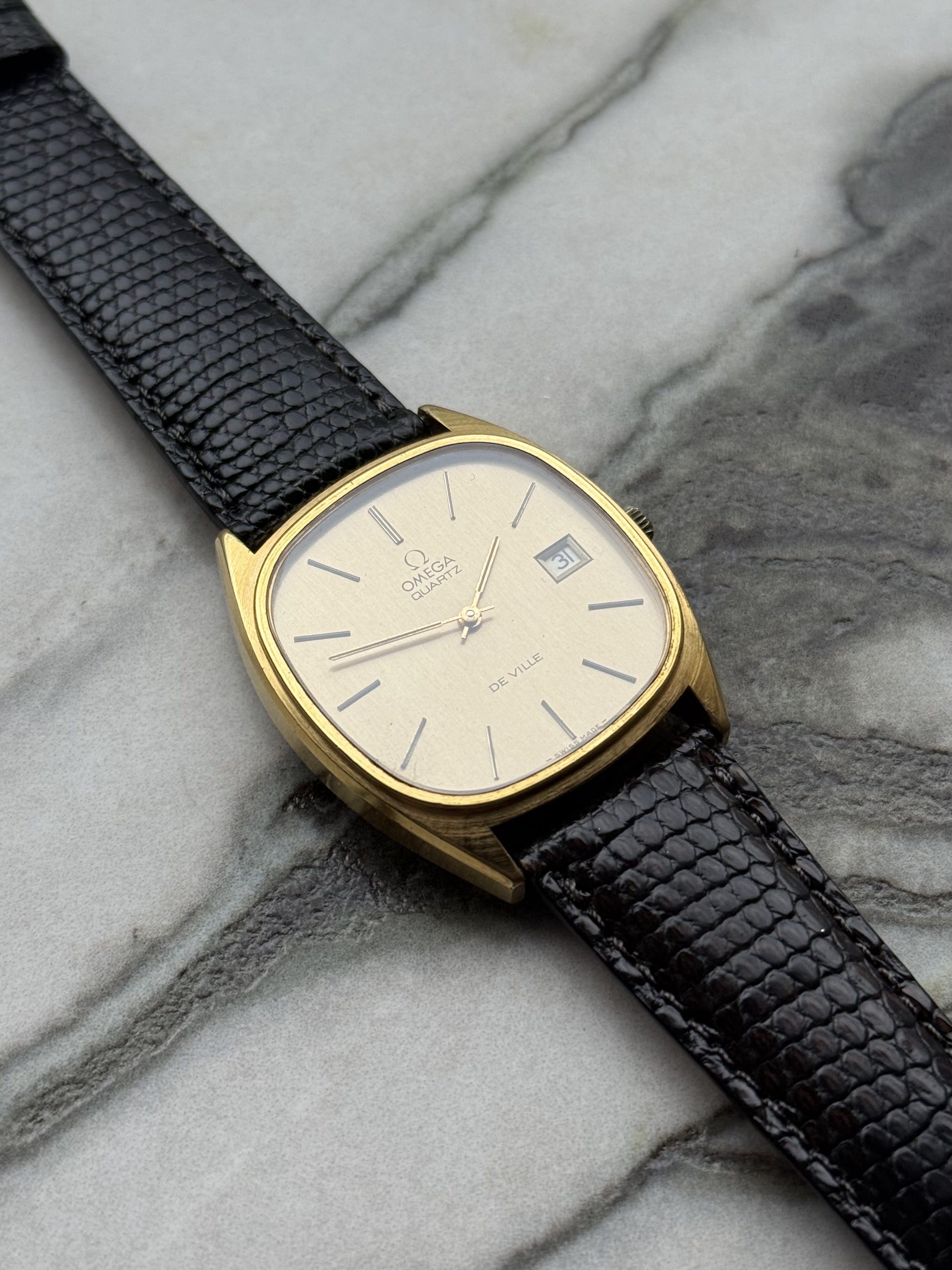 OMEGA De Ville Cushion Case Quartz 1977