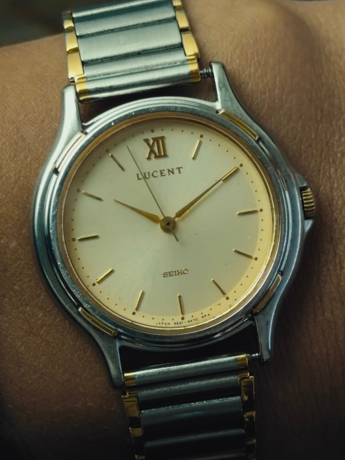 SEIKO LUCENT Two-Tone Champagne Dial 1990s