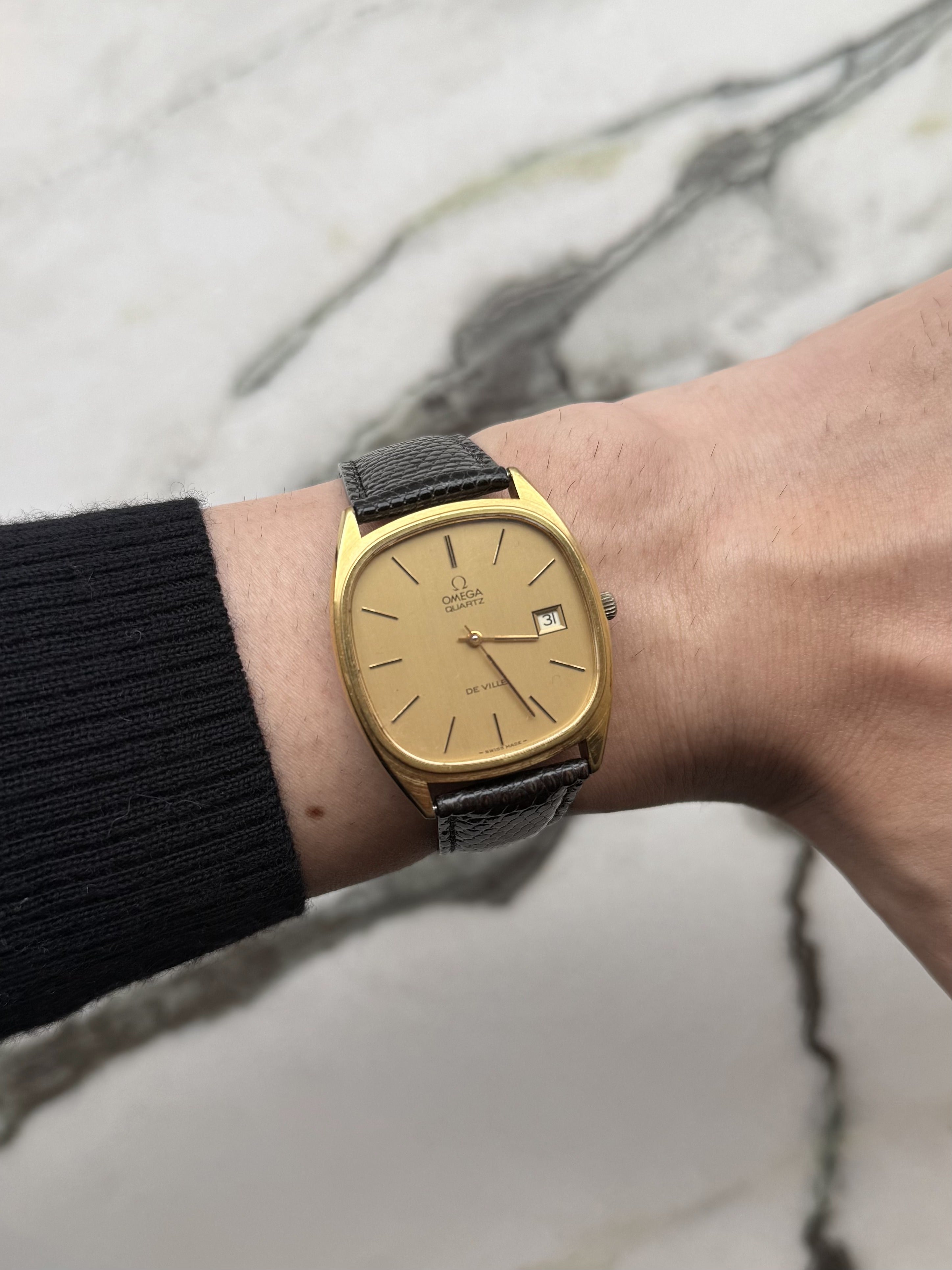 OMEGA De Ville Cushion Case Quartz 1977