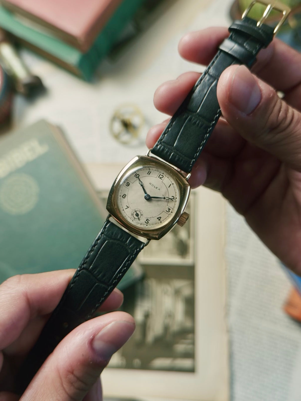 ROLEX  HUNTER TRENCH CUSHION 14K GOLD 1936s