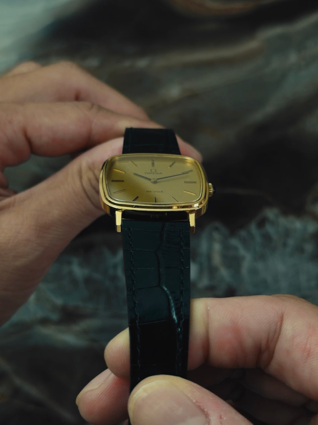 OMEGA De Ville Gold Dial 1970s