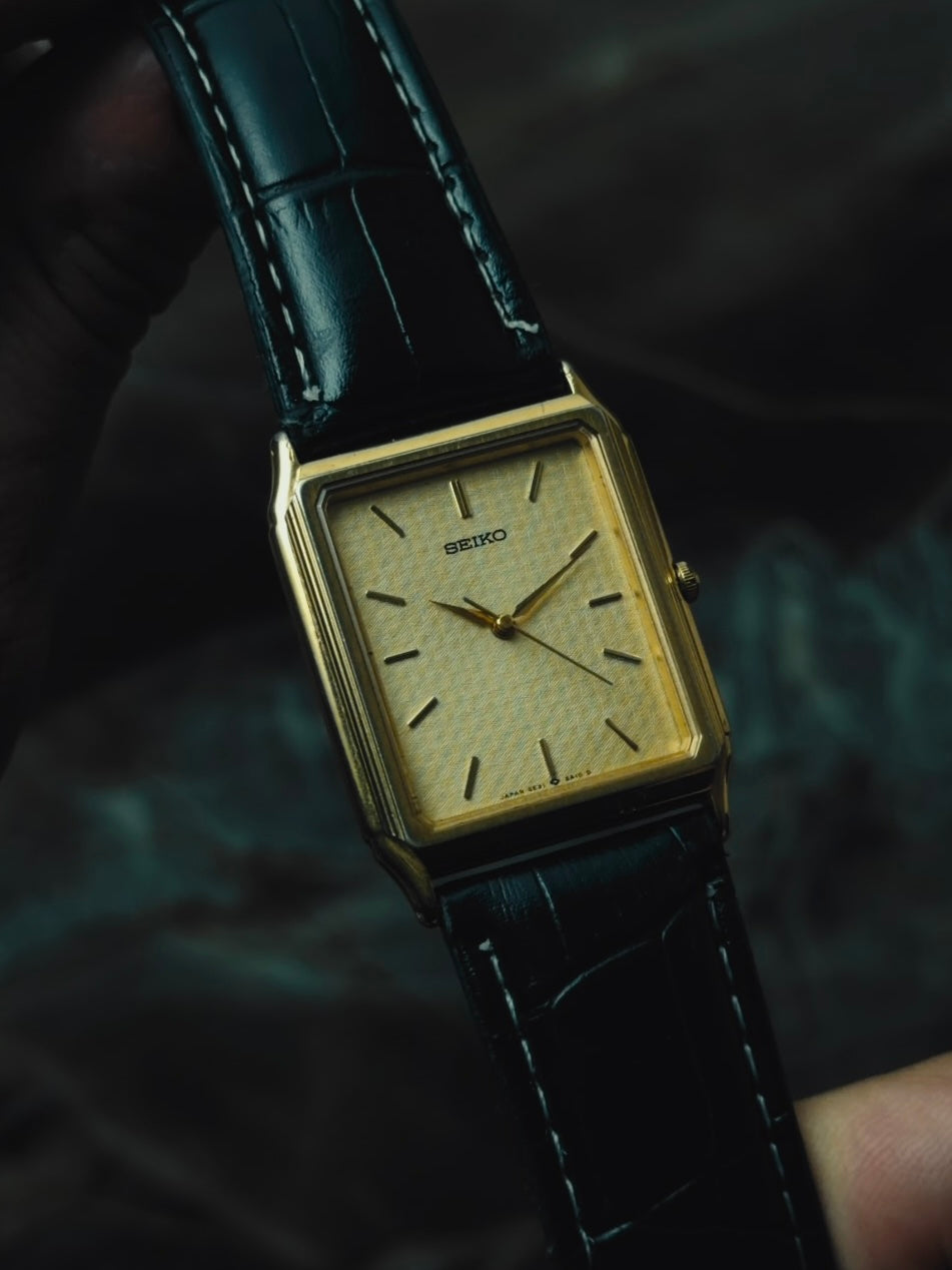 SEIKO Rectangular Gold Textured Dial Quartz 1990｜セイコー ヴィンテージ時計 - 10