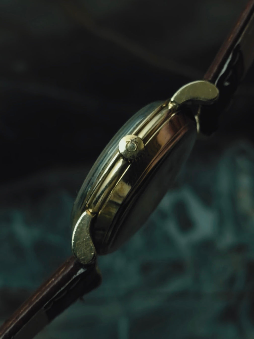 OMEGA "Antique Gold Tropical Dial" 1950s