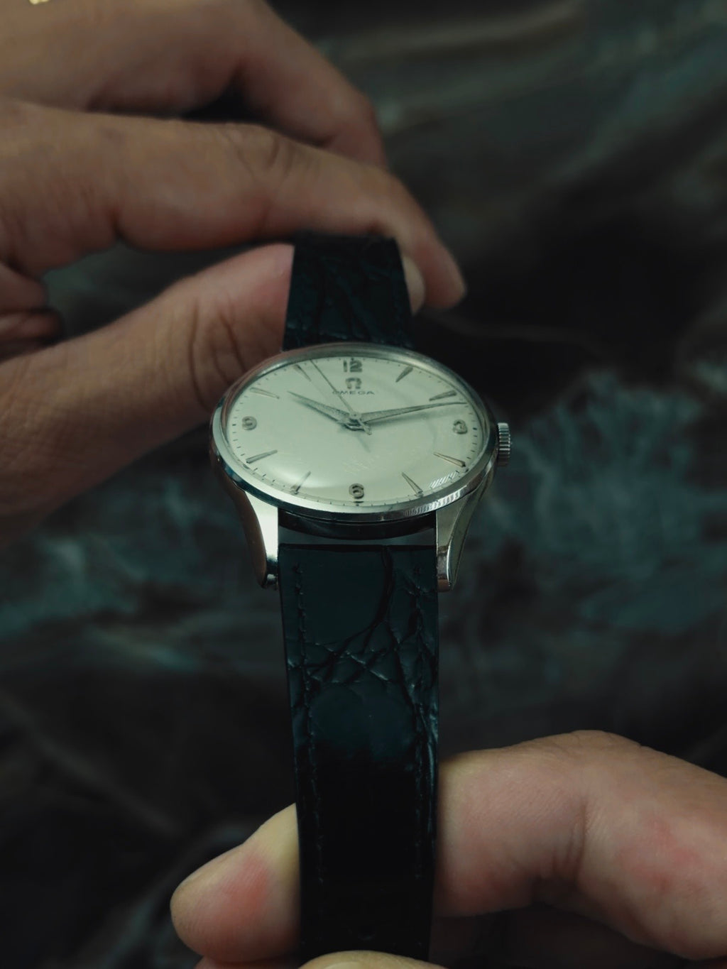 OMEGA "Quarter Arabic" Silver Dial 1950s