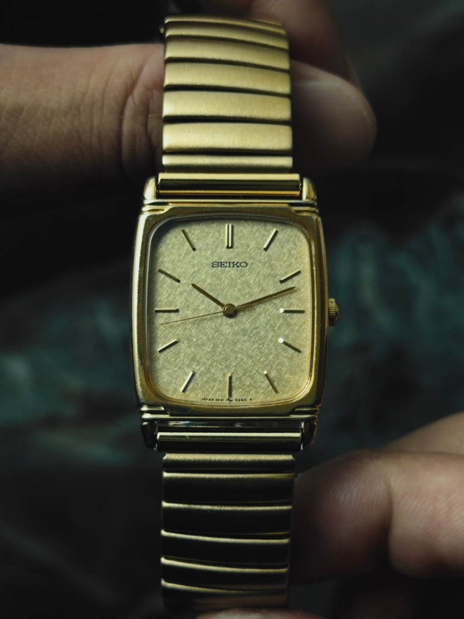 SEIKO Square Gold Textured Dial Quartz 1987｜セイコー ヴィンテージ時計 - 11