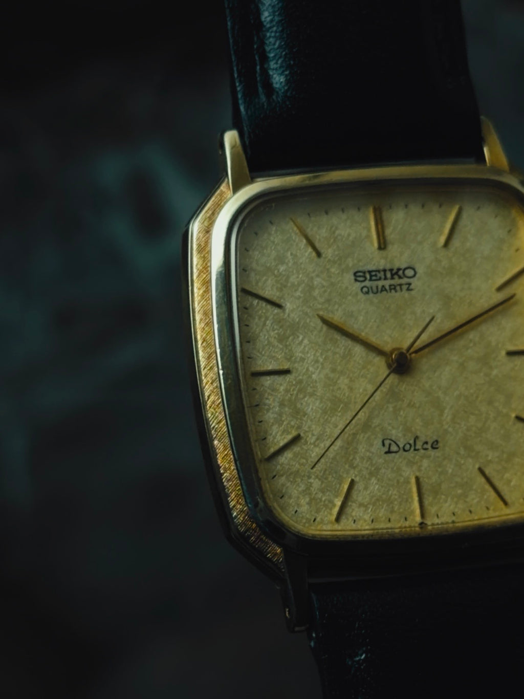 SEIKO Dolce Gold Textured Dial Quartz 1989｜セイコー ヴィンテージ時計 - 13