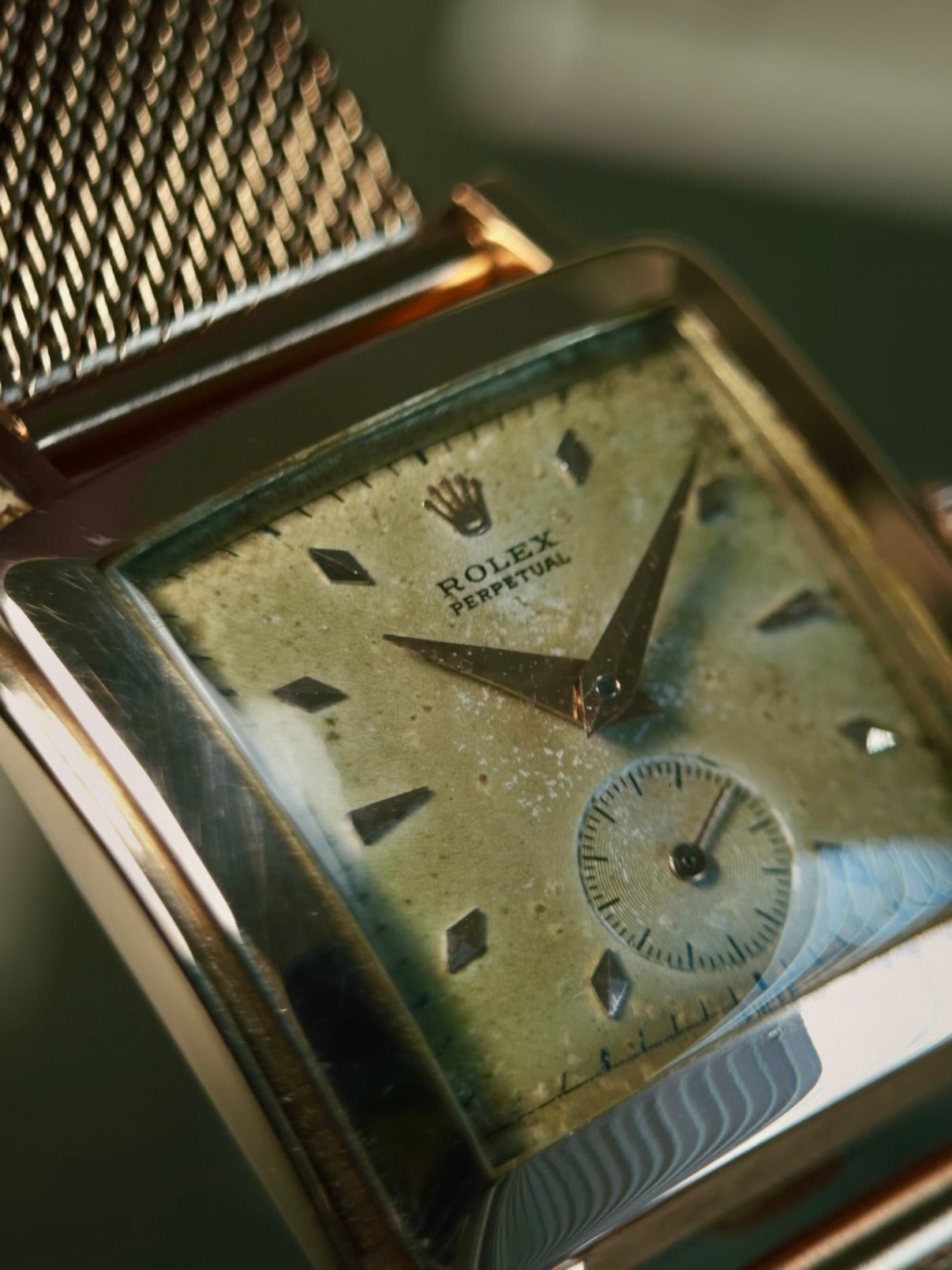 ROLEX  PERPETUAL BULGING BACK 18k Rose Gold 1950s