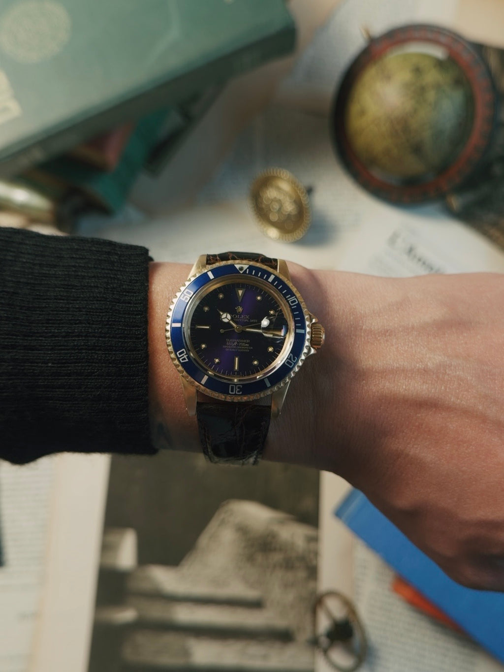 ROLEX 18k YG “PUPLE CHANGE” Nipple Blue Submariner Date 1973s