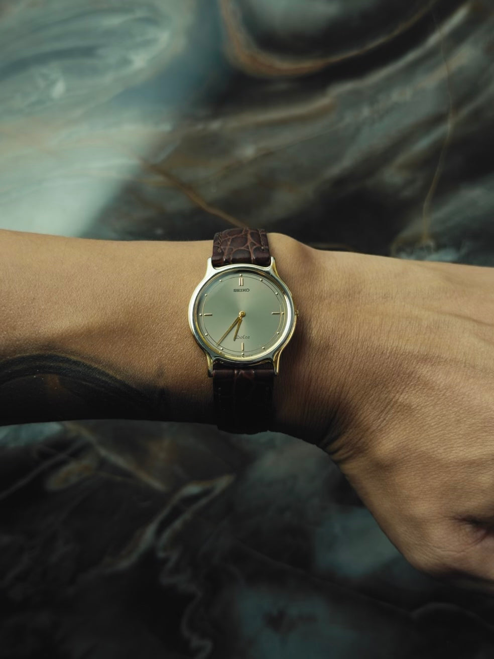 SEIKO Dolce Quartz Vintage gold 1989s
