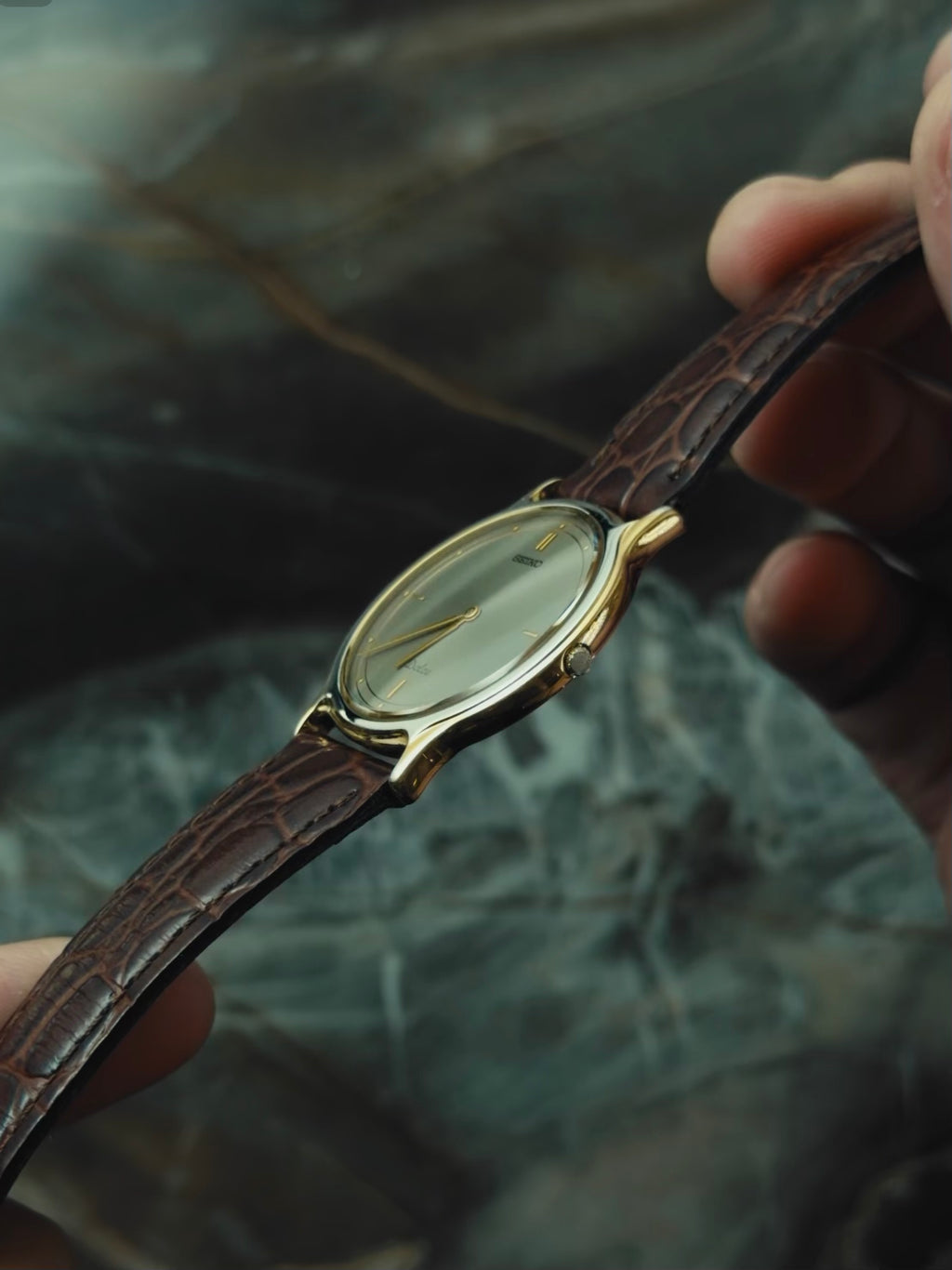 SEIKO Dolce Quartz Vintage gold 1989s