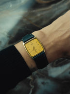 SEIKO Dolce Quartz Gold Tank Vintage 1991s
