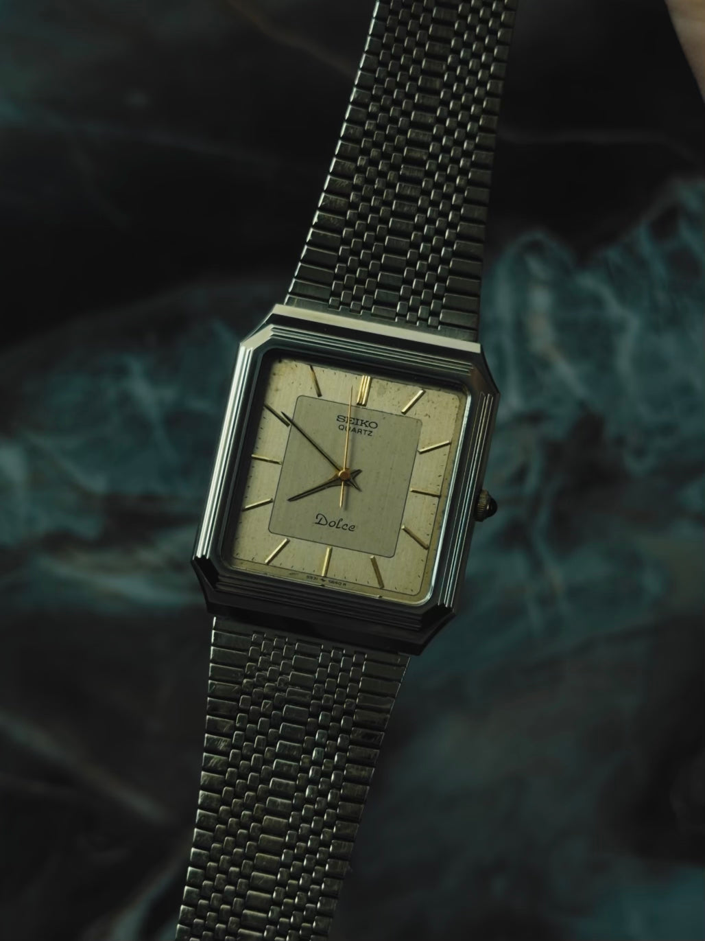SEIKO Dolce Quartz Gold-Tone 1981s