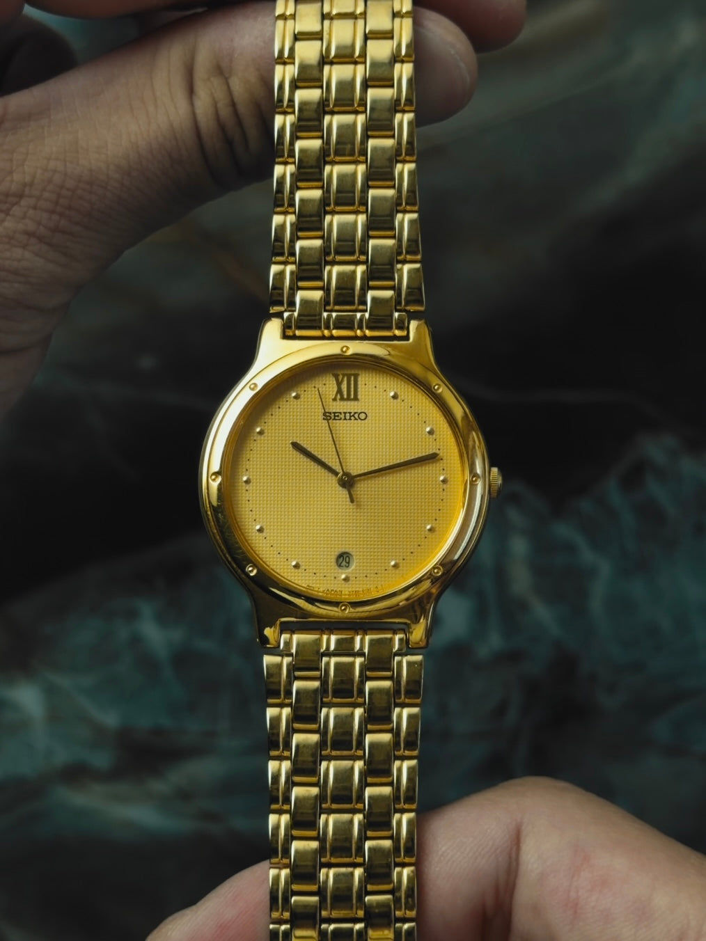 SEIKO Gold Textured Dial Quartz 1990s
