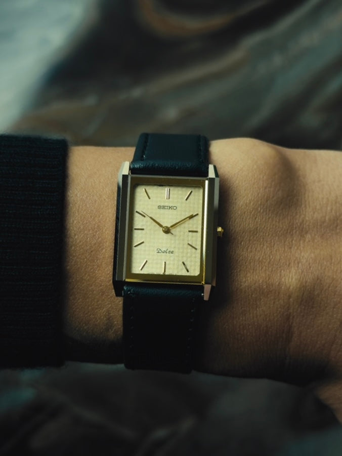 SEIKO Dolce Rectangular "Champagne Dial" 1996