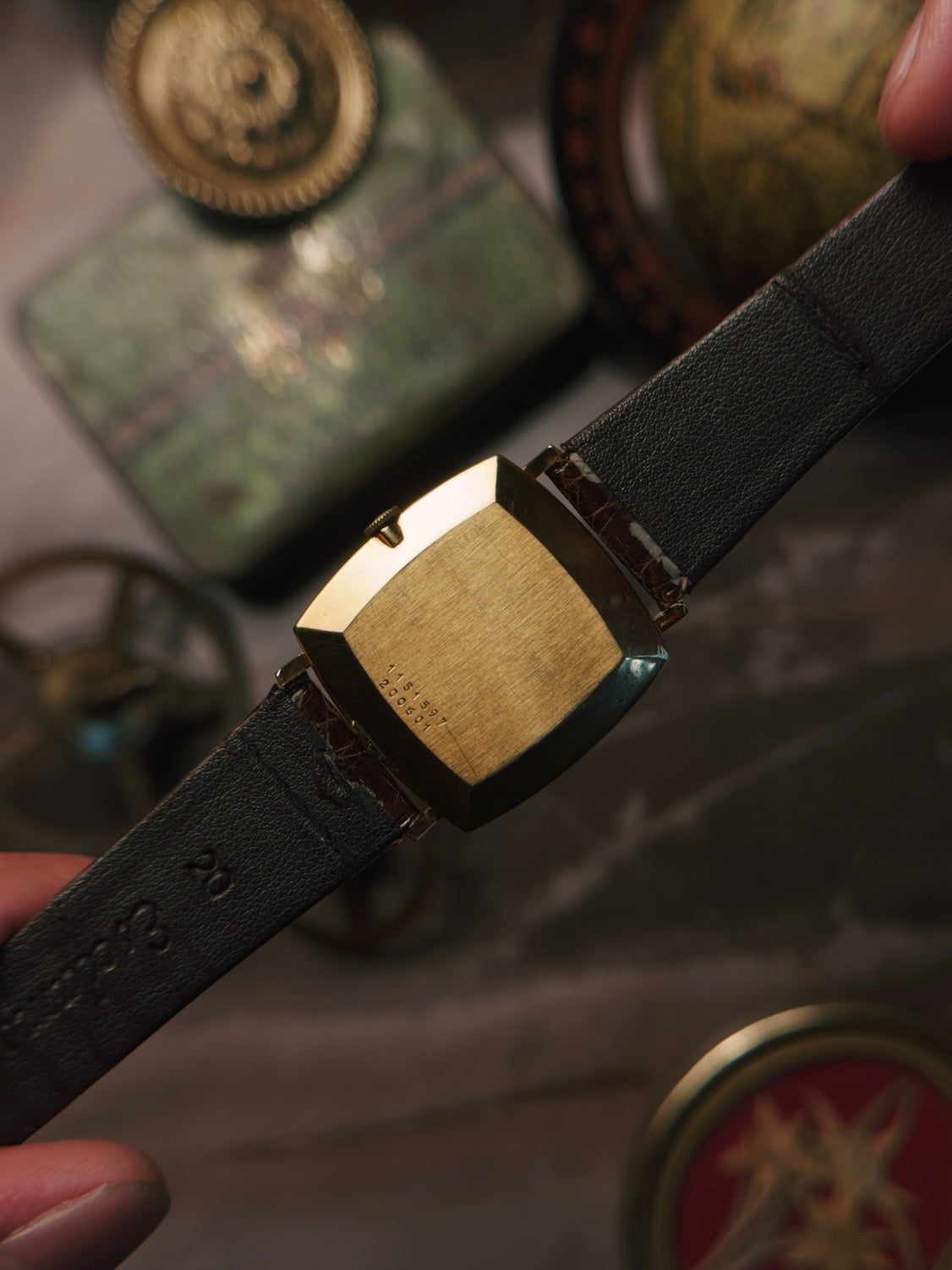 Jaeger-LeCoultre  18K Yellow Gold LECOULTRE CLUB