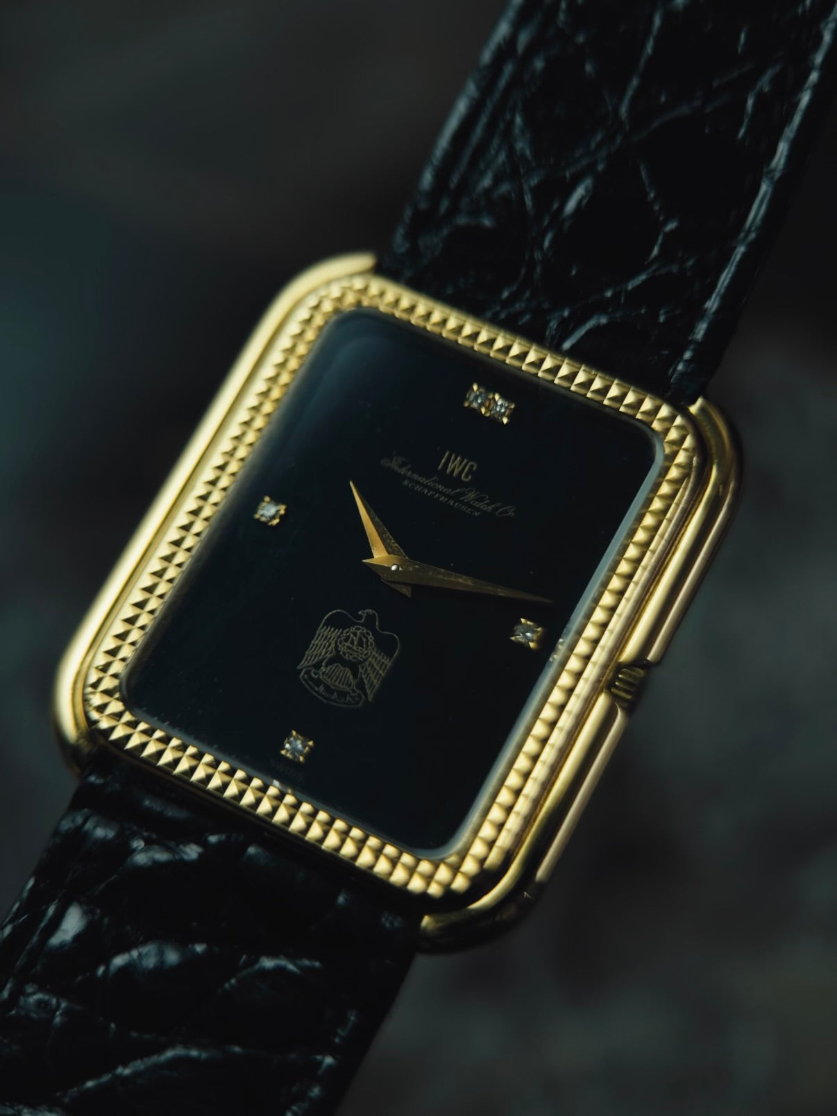 IWC Tank Onyx black Diamonds UAE 18k Solid gold Clous de Paris guilloche 1980s