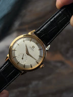 OMEGA 2709 18k Yellow Gold 1952s