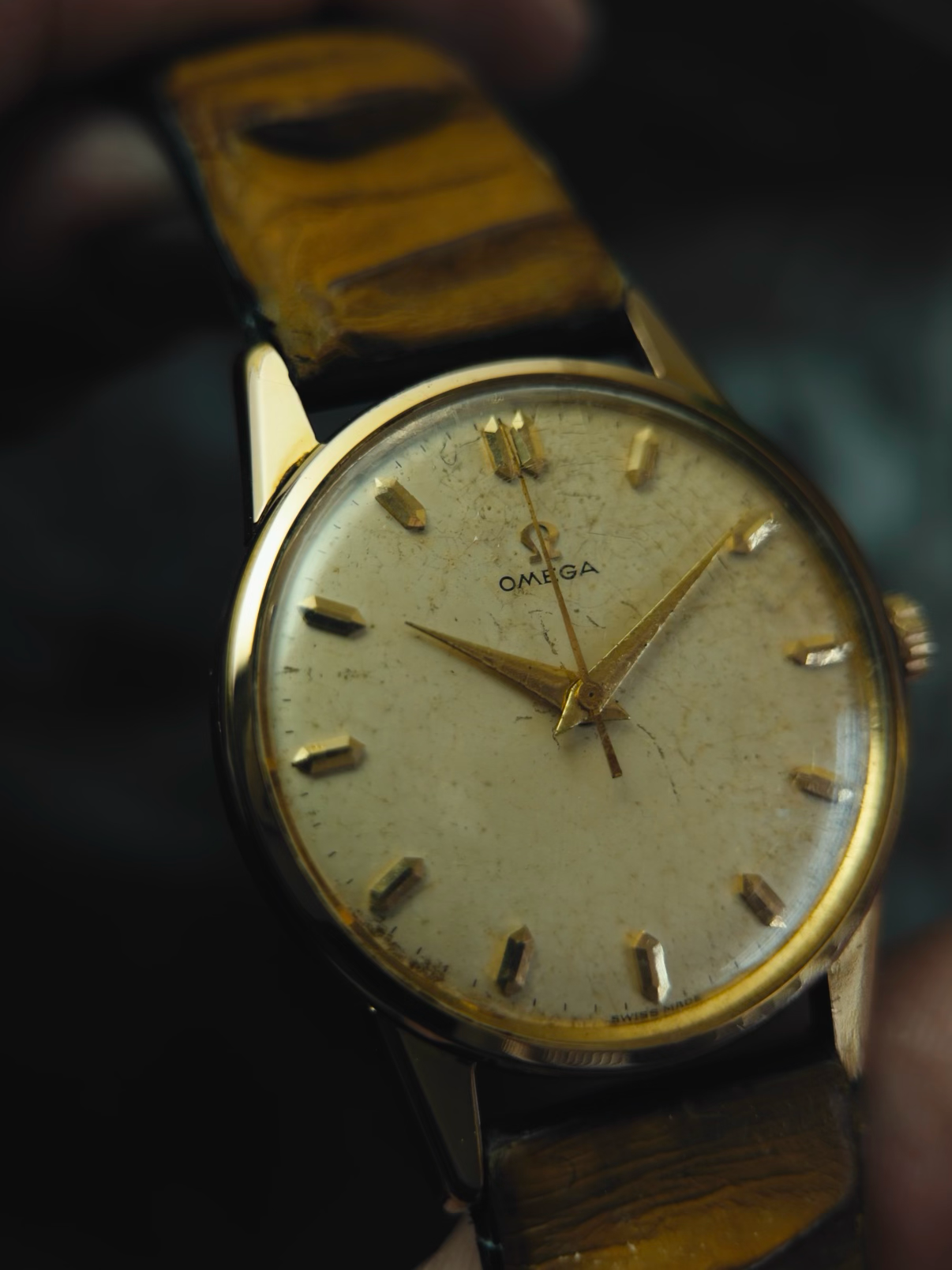 OMEGA Manual Wind GP Vintage Patina Dial 1950s