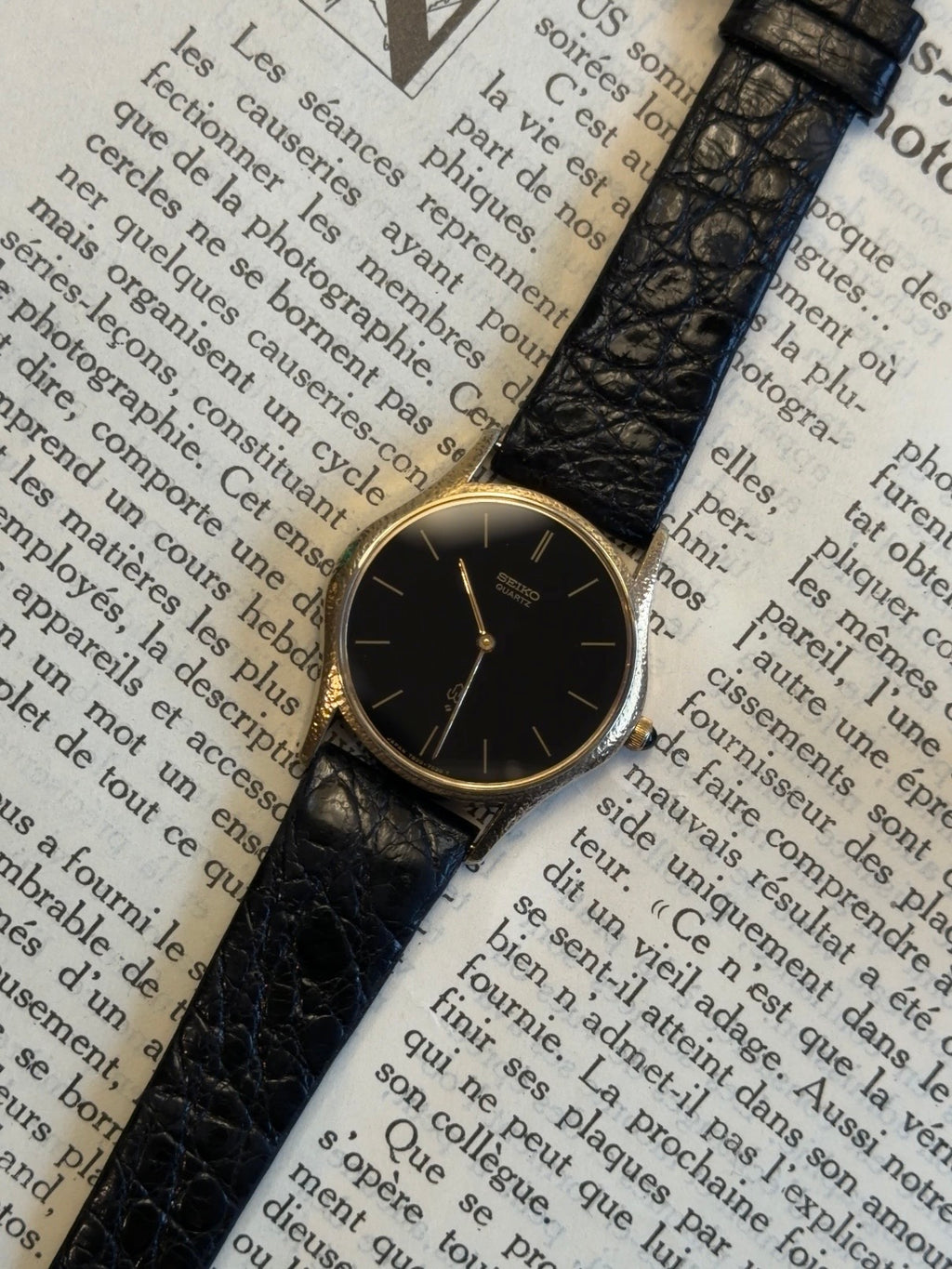 SEIKO Hammering case Quartz 1990s