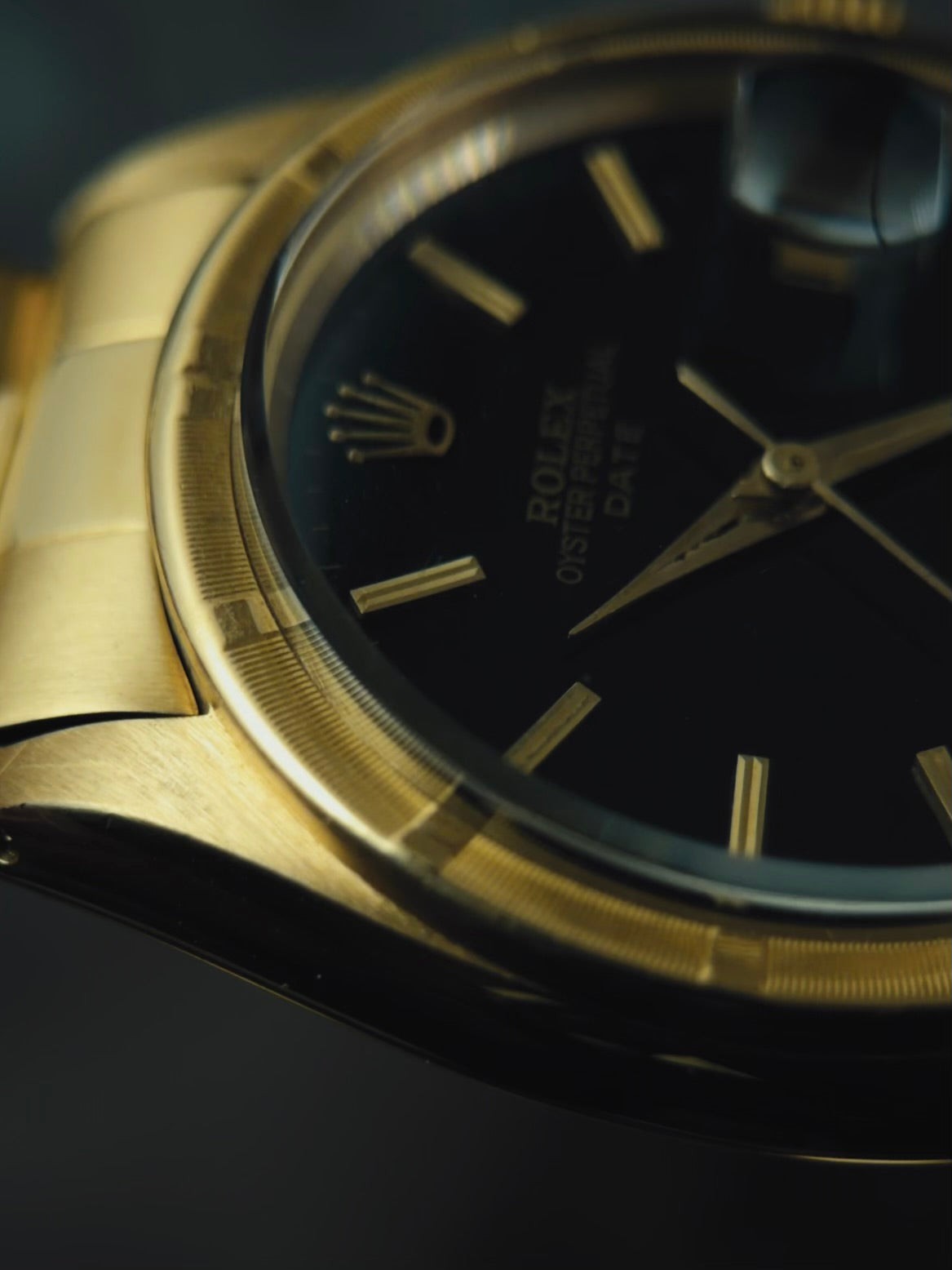 ROLEX Oyster Perpetual Date 1501 18k Yellow Gold 1964s