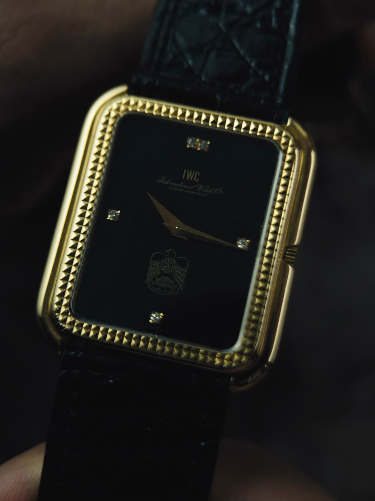 IWC Tank Onyx black Diamonds UAE 18k Solid gold Clous de Paris guilloche 1980s