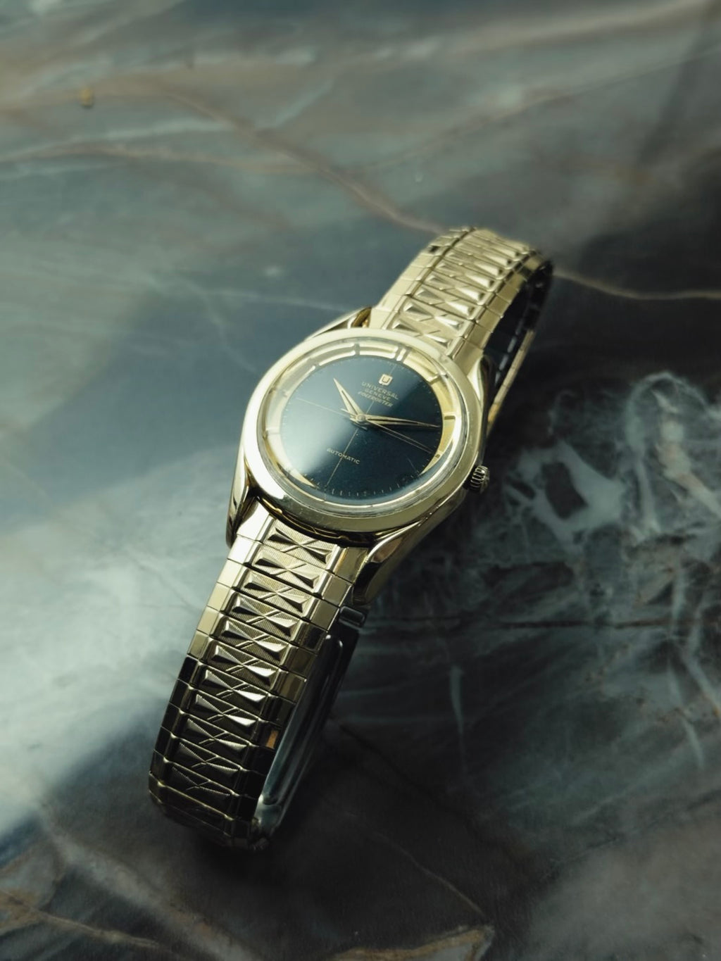 UNIVERSAL GENEVE POLEROUTER 20214 Gold Filled 1950s