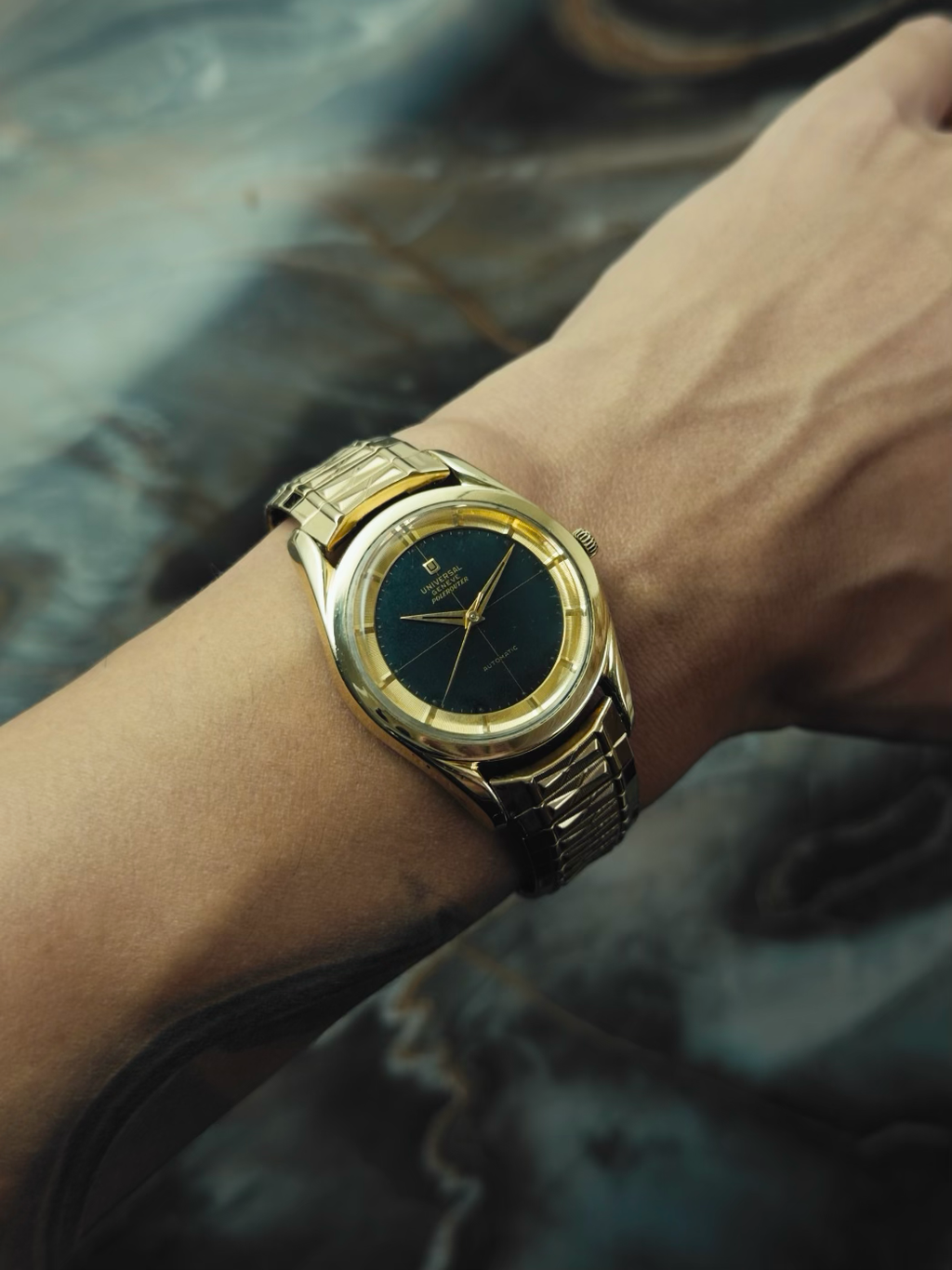 UNIVERSAL GENEVE POLEROUTER 20214 Gold Filled 1950s