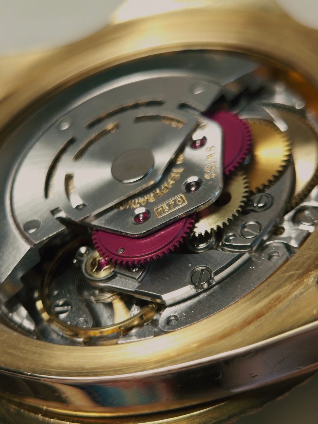 ROLEX 18k YG “PUPLE CHANGE” Nipple Blue Submariner Date 1973s