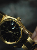 ROLEX Oyster Perpetual Date 1501 18k Yellow Gold 1964s