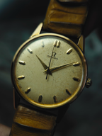 OMEGA Manual Wind GP Vintage Patina Dial 1950s