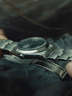 ROLEX 6694 Oysterdate “Midnight Tropical Dial” 1965s
