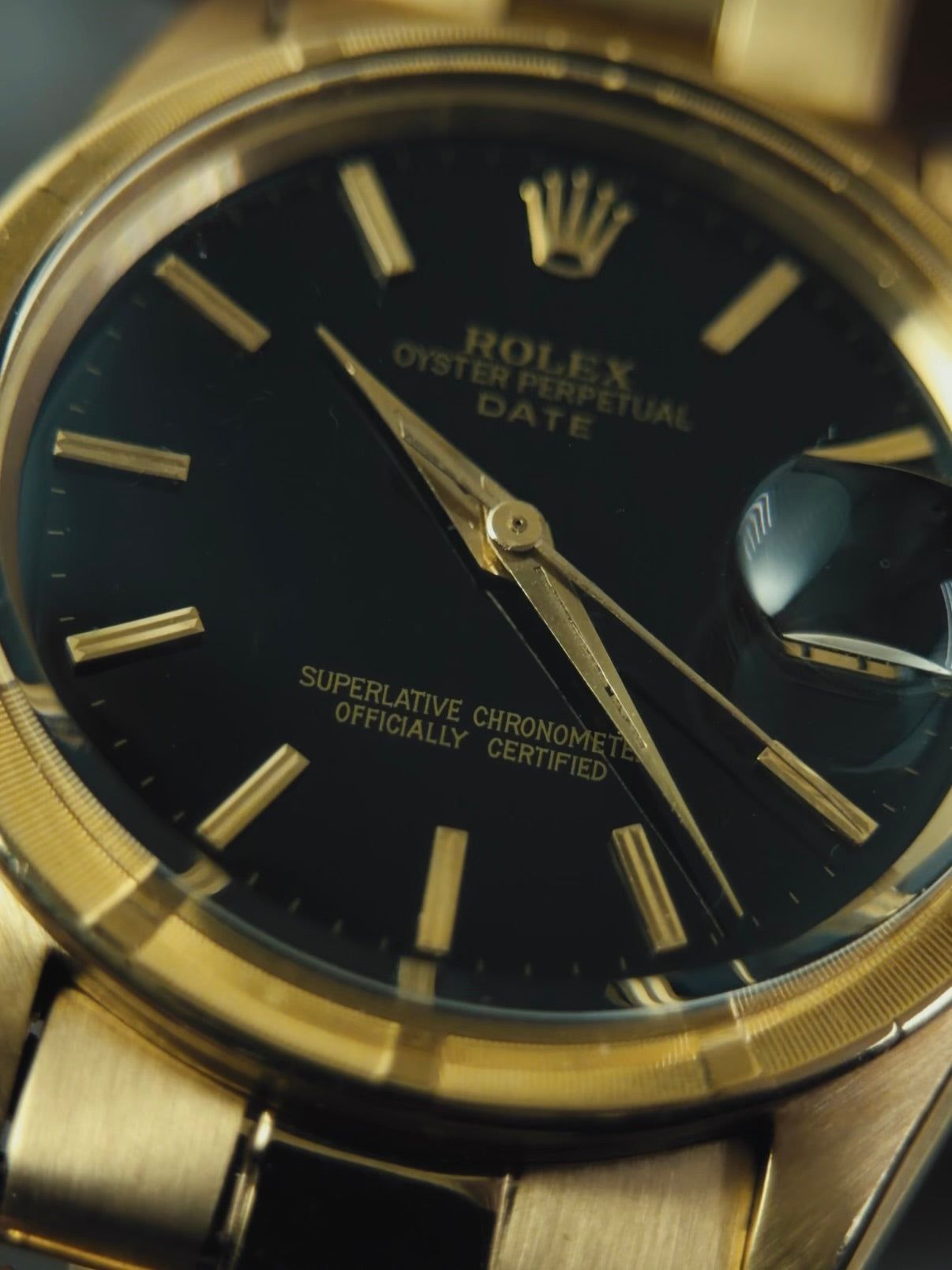 ROLEX Oyster Perpetual Date 1501 18k Yellow Gold 1964s