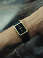 IWC Tank Onyx black Diamonds UAE 18k Solid gold Clous de Paris guilloche 1980s