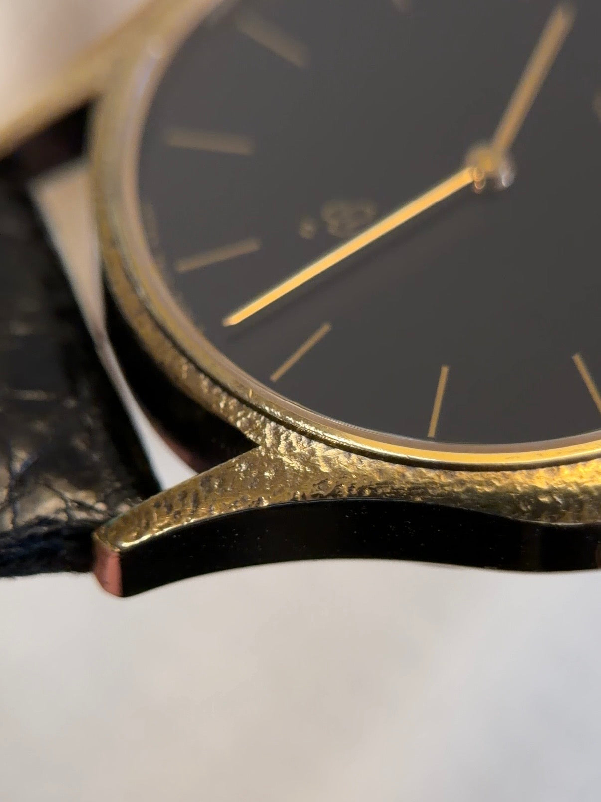 SEIKO Hammering case Quartz 1990s