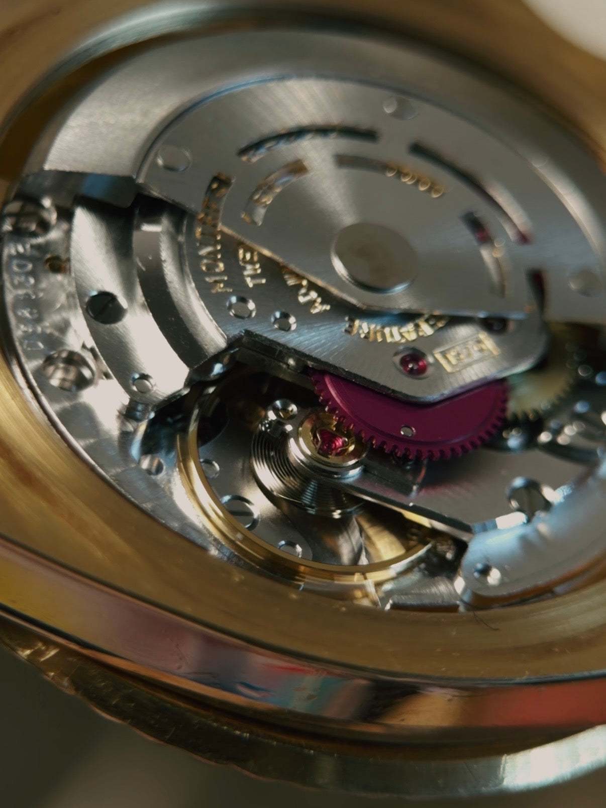 ROLEX 18k YG “PUPLE CHANGE” Nipple Blue Submariner Date 1973s