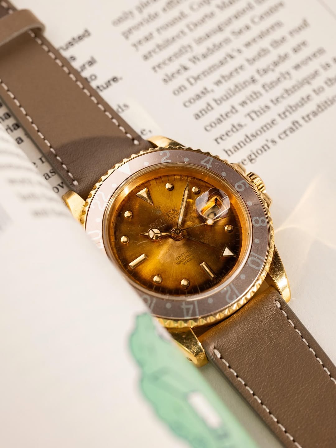 ROLEX 16758 18K Gold Tropical GMT-Master 1984s