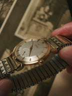 OMEGA 2709 18k Yellow Gold 1952s