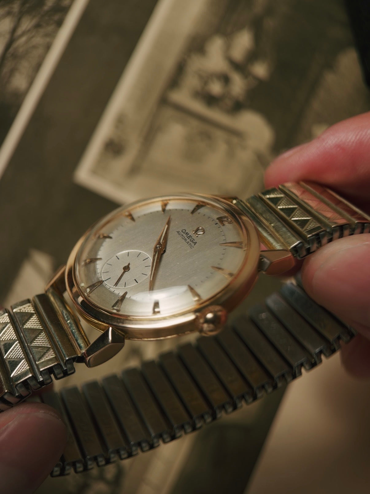 OMEGA 2709 18k Yellow Gold 1952s